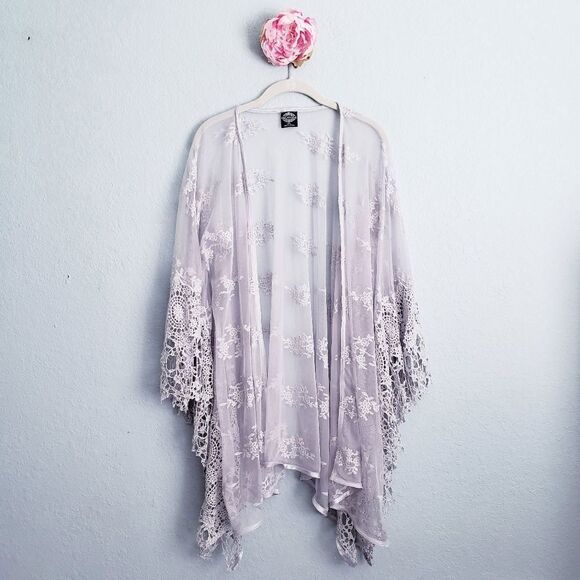 Cal Style Gray Crochet Mesh Embroidered Kimono - Picture 1 of 7